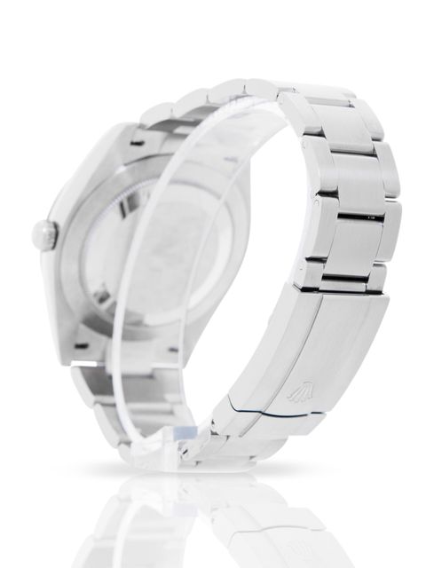 Rolex Oyster Perpetual 124300 Image 4